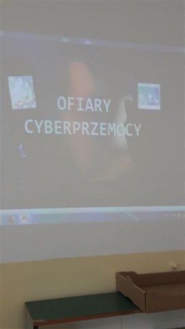 Cyberprzemoc i bezpieczeństwo w sieci