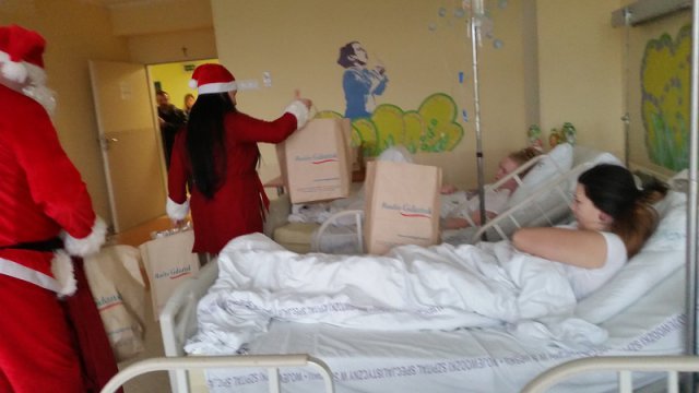 Mikołaje w słupskim szpitalu